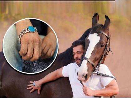 salman khan shares reveal who gifted him the blue stone bracelet he wears all the time | नकारात्मक शक्तींवर आहे सलमानचा विश्वास? हातात ब्रेसलेट घालण्यामागचं सांगितलं खरं कारण