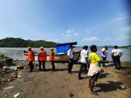 A five-year-old boy died after falling into a creek in Thane | खळबळजनक! ठाण्यातील खाडीत पडून पाच वर्षीय चिमुकल्याचा मृत्यू