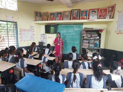 And the students started talking about sex education; Zilla Parishad School Initiative in Jalanya | अन् विद्यार्थी लैंगिक शिक्षणावर बोलू लागले; जालन्यातील जिल्हा परिषद शाळेचा उपक्रम