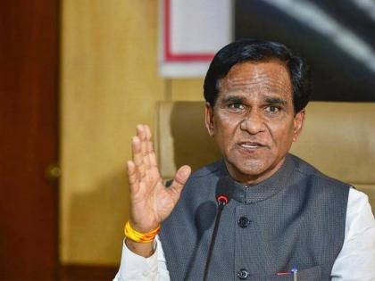 Union Minister Raosaheb Danve also raised the question of what is wrong with saying 'Vande Mataram' instead of Namaskar over the phone. | शासकीय कार्यालयात फोनवर 'वंदे मातरम' म्हणणं काही चुकीचं नाही; रावसाहेब दानवेंकडून स्वागत