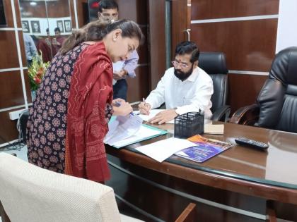 MLA Praniti Shinde met Chief Minister Eknath Shinde; Find out why | आमदार प्रणिती शिंदे यांनी घेतली मुख्यमंत्री एकनाथ शिंदे यांची भेट; जाणून घ्या कारण