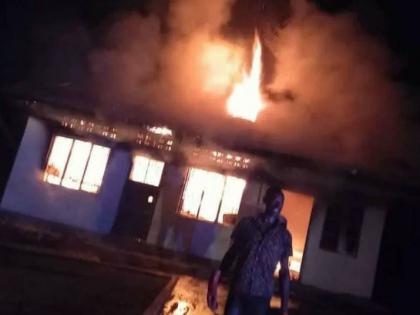 massive fire in blind school of uganda | भयंकर! युगांडामध्ये दृष्टिहीन मुलांच्या शाळेला भीषण आग, 11 जणांचा मृत्यू, 6 जणांची प्रकृती गंभीर