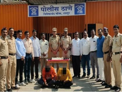 Three and a half lakh worth of stolen property seized from two police officers | दाेघा आराेपींकडून घरफाेडीतील साडेतीन लाखांचा मुद्देमाल जप्त