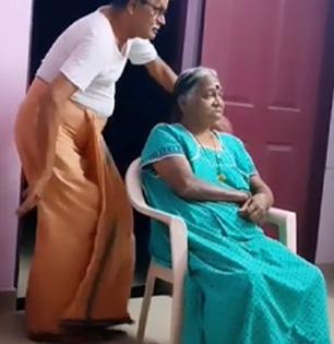 तुझ्याविना करमेना! पत्नीचा रुसवा घालवण्यासाठी 70 वर्षांच्या आजोबांनी धरला ठेका, पाहा व्हिडिओ