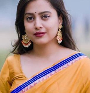 हिवाळ्यात त्वचा कोरडी पडतेय? वापरा ५ पदार्थ, त्वचा राहील मुलायम आणि चमकदार