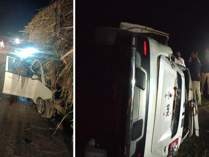 Highway of death! Another accident on Ambajogai-Latur highway, three killed | मृत्यूचा महामार्ग! अंबाजोगाई - लातूर महामार्गावर तासाभरात पुन्हा अपघात, तिघे ठार