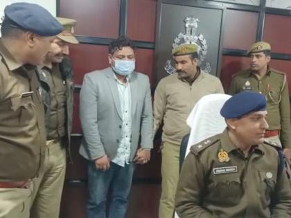 hapur man kills wife to spend new year with lover in hapur police arrested | गर्लफ्रेंडसोबत साजरं करायचं होतं नवीन वर्ष म्हणून पत्नीचा काढला काटा; 'असा' झाला पर्दाफाश