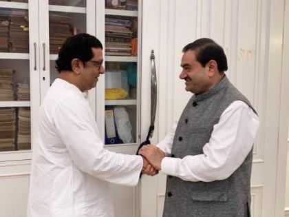 Industrialist Gautam Adani at Shivtirtha Bungalow for meeting Raj Thackeray | मोठी बातमी! उद्योगपती गौतम अदानी राज ठाकरेंच्या भेटीसाठी शिवतीर्थावर; 'या' मोठ्या विषयावर होऊ शकते चर्चा