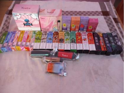 Cigarettes worth Rs 2,200; A stock of e-cigarettes seized in Aurangabad, one arrested | २,२०० रुपयांची सिगारेट; औरंगाबादेत बंदी असलेल्या ई-सिगारेटचा साठा जप्त, एकजण अटकेत