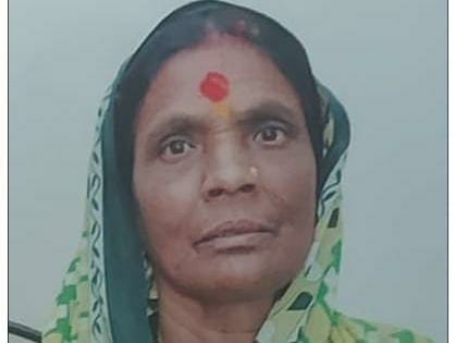 In Solapur, municipal women sanitation worker died of heart attack at work | सोलापूरमध्ये मनपा महिला स्वच्छता कर्मचाऱ्याचा कामावर हृदयविकाराने झटक्याने मृत्यू