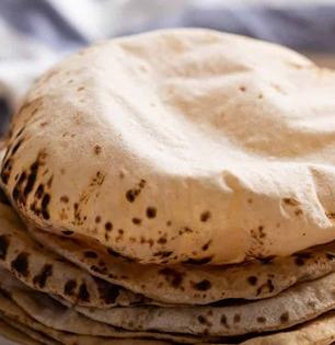 टम्म फुगेल चपाती, दुसऱ्या दिवशीसुद्धा राहील मऊ;  ८ ट्रिक्स, चपात्या होतील नरम लुसलुशीत