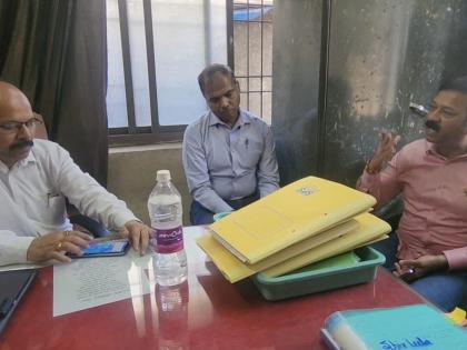 No meter even after paying, BJP MLA angry; Electricity distribution officer fired | पैसे भरुनही मीटर नाही, भाजपा आमदार संतापले; वीज वितरणच्या अधिकाऱ्यावर केली आगपाखड