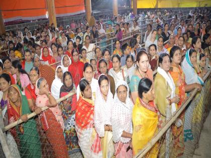 Har Har Mahadev...Shri Siddheshwar Yatra Festival started with gathering | हर हर महादेव... जयघोषात ग्रामदैवत श्री सिद्धेश्वर यात्रा महोत्सवास प्रारंभ