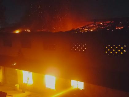 A major fire breaks out at a leather belt manufacturing company, luckily there are no casualties in dombivali | लेदर पट्टे बनविणाऱ्या कंपनीला भीषण आग, सुदैवाने जीवितहानी नाही 