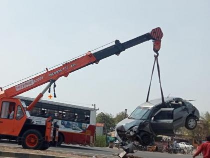 In two accidents in half an hour on Rakshasabhuvan Phata; One dead, three injured | राक्षसभुवन फाट्यावर अर्ध्यातासात दोन अपघातात; एकाचा मृत्यू, तिघे जखमी