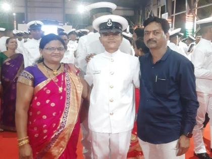 A farmer's daughter manisha ugale became the first woman firefighter in the district washim | गौरवास्पद! शेतकऱ्याची मुलगी ठरली जिल्ह्यातील पहिली महिला अग्निवीर 