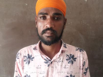 The police caught three people who were roaming in Jalgaon with the intention of stealing early in the morning | जळगावमध्ये पहाटे चोरीच्या उद्देशाने फिरणाऱ्या तिघांना पोलिसांनी पकडले