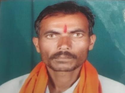 A farmer caught in the rain with a storm was struck by lightning, died on the spot | वादळीवाऱ्यासह पावसात अडकलेल्या शेतकऱ्यावर वीज कोसळली, जागीच मृत्यू