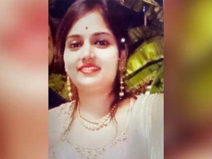 maid whatsapp dp revealed secret of theft of 50 lakhs in doctor house in bhopal | बापरे! एक WhatsApp DP अन् 50 लाखांच्या चोरीचा पर्दाफाश; मोलकरणीचा कारनामा ऐकून हादराल