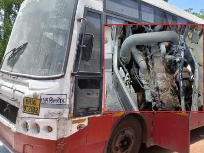 fire in running bus; Disaster was averted as citizens rushed and helped the driver-carrier | धावत्या बसमध्ये आग, चालकाच्या मदतीला प्रवासी-नागरिक धावल्याने अनर्थ टळला