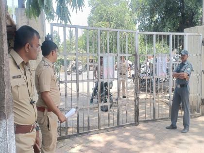 Wear a helmet, otherwise 'no entry' in the office! | हेल्मेट घाला, नाही तर ऑफिसमध्ये ‘नो एंट्री’ !