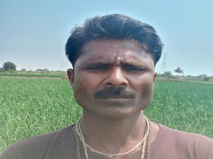 A current descends in the pole; The farmer died due to electric shock as soon as it was touched | पोलमध्ये वीजप्रवाह उतरला; स्पर्श होताच शेतकऱ्याचा विजेच्या धक्क्याने मृत्यू