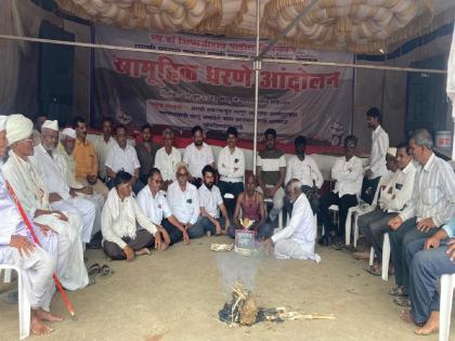 stop Gharni project water to Latur; Pind dan movement of villagers at Shirur Anantapal | घरणी प्रकल्पाचे पाणी लातूरला नको; शिरुर अनंतपाळ येथे ग्रामस्थांचे पिंडदान आंदोलन