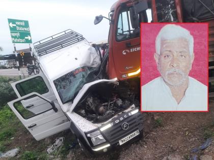 One died on the spot in a head-on collision with a tempo-jeep | टेम्पो-जीपच्या समोरासमोर धडकेत एकाचा जागीच मृत्यू