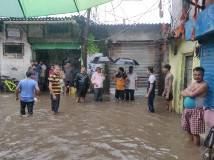 Demand for Panchnama of flood victims in Ulhasnagar | उल्हासनगरातील पूरग्रस्तांचे पंचनामे करण्याची मागणी