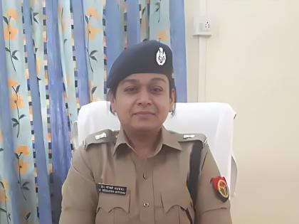 Meenakshi Katyayan ips success story doctor turned ips biography upsc exam topper | कमाल! बँकेतून कर्ज घेऊन पूर्ण केलं शिक्षण; आधी डॉक्टर आणि नंतर झाली पोलीस अधिकारी