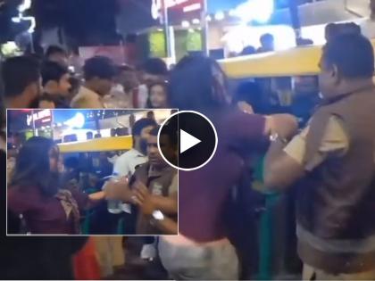 bengaluru drunken girl hurling abuses police officers at church street sent home with help from another woman | Video - धक्कादायक! मद्यधुंद तरुणीचा रस्त्यावर हायव्होल्टेज ड्रामा; पोलिसांना केली शिवीगाळ