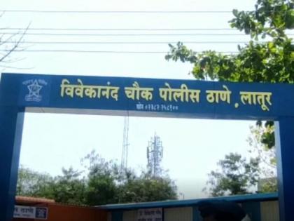 'Don't file a case if you get a complaint'; In the middle of the night, the three shouted in Thane, threatened the police | 'तक्रार आली तर गुन्हा दाखल करू नका'; मध्यरात्री ठाण्यात तिघांचा राडा, पोलिसांना धमकावले