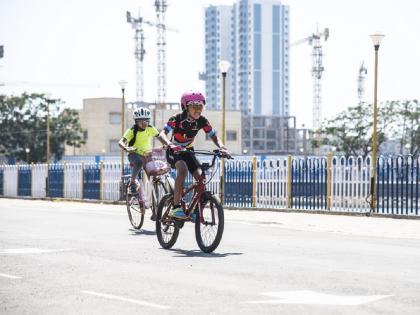 Obstacle race as there is no separate track for cycling; Cyclists' wheels do not get speed! | स्वतंत्र ट्रॅक नसल्याने अडथळ्यांची शर्यत; सायकलपटूंच्या चाकांना गती मिळेना!