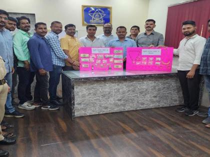 The police of unit three of the crime branch succeeded in solving the crime of house burglary worth lakhs! | लाखोंच्या घरफोडीच्या गुन्ह्याची उकल करण्यात गुन्हे शाखेच्या युनिट तीनच्या पोलिसांना मिळाले यश!