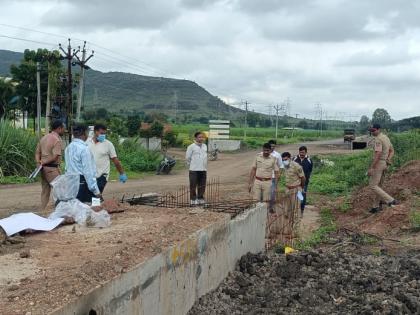 Partially burnt body found in highway drain; Incidents in Vanwasamachi | महामार्गाच्या नाल्यात आढळला अर्धवट जळालेला मृतदेह; वनवासमाचीतील घटना