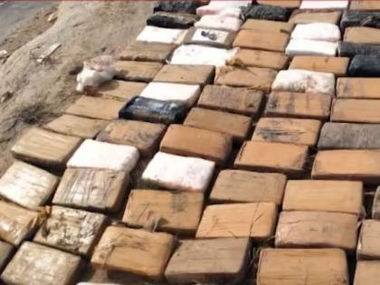 drugs recovered from gandhidham in kutch cocaine worth rs 800 crore on beach | गुजरातमध्ये ड्रग्सचा मोठा साठा जप्त; समुद्रकिनाऱ्यावर सापडलं 800 कोटींचं कोकीन