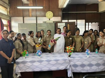 Varsha Gaikwad testifies to answer the questions of women employees of BEST | बेस्टच्या महिला कर्मचाऱ्यांच्या प्रश्नांना वाचा फोडणार, वर्षा गायकवाड यांची ग्वाही