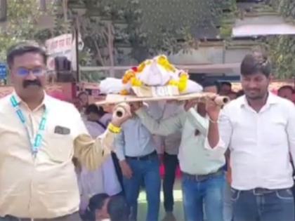 NHM employees took out the symbolic trident of the government | एनएचएम कर्मचाऱ्यांनी काढली शासनाची प्रतिकात्मक तिरडी