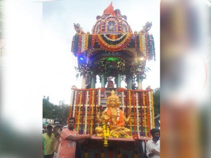 Trimbakaraja will offer bilvapatra to Kalarama | त्र्यंबकराजा काळारामाला करणार बिल्वपत्र अर्पण