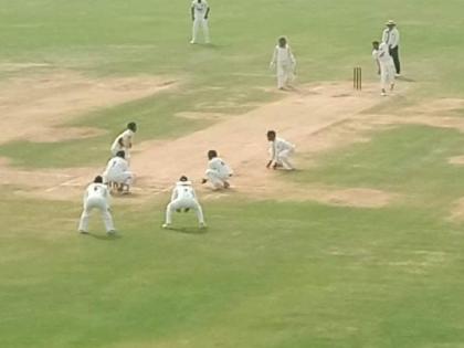 Ranji Match; Ankit Bavan's innings of 153 runs; At the end of the second day, Maharashtra lead by 98 runs over the Manipur team | रणजी सामना; अंकित बावणेची १५३ धावांची खेळी; दुसऱ्या दिवसअखेर महाराष्ट्राची मणिपूर संघावर ९८ धावांची आघाडी