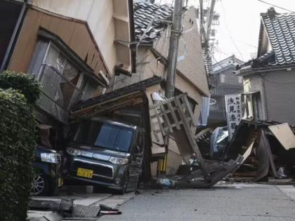 japan earthquake 90 year old women rescued from rubble of earthquake | चमत्कार! भूकंपाच्या 6 दिवसांनंतर 90 वर्षीय महिलेला ढिगाऱ्यातून सुखरुप काढलं बाहेर