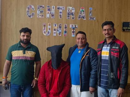 Extortion bold accused arrested by Central Crime Branch | खंडणी बहाद्दर आरोपीला मध्यवर्ती गुन्हे शाखेकडून अटक