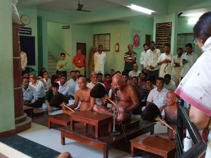 Remember Acharya Vidyasagarji Maharaj; In Shirpur, Chaturmas was preached in the fountain | आचार्य विद्यासागरजी महाराजांच्या आठवणींना उजाळा; शिरपूरात चातुर्मास तर कारंजात दिला होता उपदेश