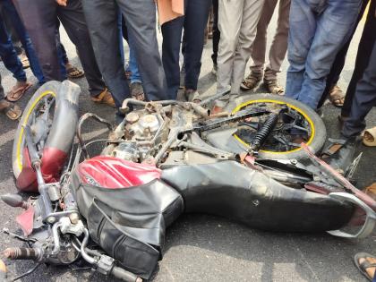 Tempo-bike head-on crash; Death of two youths | टेम्पो-दुचाकीचा समोरासमोर भीषण अपघात; दोन तरुणाचा मृत्यू