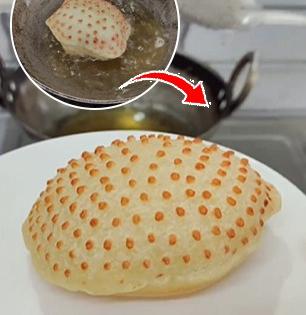 ठिपक्यांची पुरी कधी खाऊन पाहिली आहे का? बघा भन्नाट ट्रिक- नेटकरी म्हणाले 'पुरीला कोरोना झाला आहे का'?