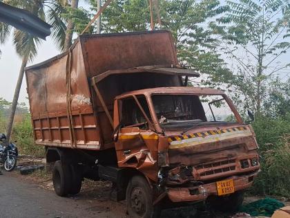 Garbage truck overturns, 1 killed and 5 injured | कचरा ट्रक उलटला, १ ठार ५ जखमी 