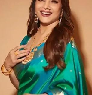 फक्त पैठणीच नाही तर 'या' हॅण्डलूम साड्याही महाराष्ट्रात तयार होतात, तुम्हाला माहितीही नसतील नावं..