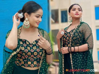 सौ ख्वाब हैं , एक जिंदगी..! कल्याणच्या चुलबुलीचं हिरव्या ड्रेसमध्ये फोटोशूट