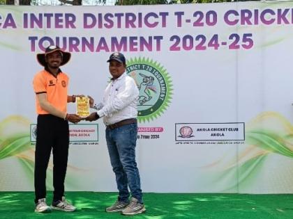 VCA T20 Inter-District Cricket Tournament: Akola narrowly won by one wicket | अकोला संघाचा एका गड्याने निसटता विजय, प्रभात चौखंडे ठरला सामनावीर