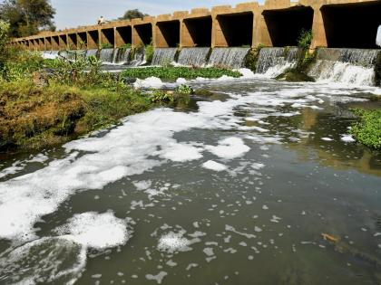 Are Irei and Jharpat rivers in Chandrapur getting polluted due to vecoli? | चंद्रपूरमधील इरई व झरपट नद्या वेकोलिमुळे प्रदूषित होताहेत का?